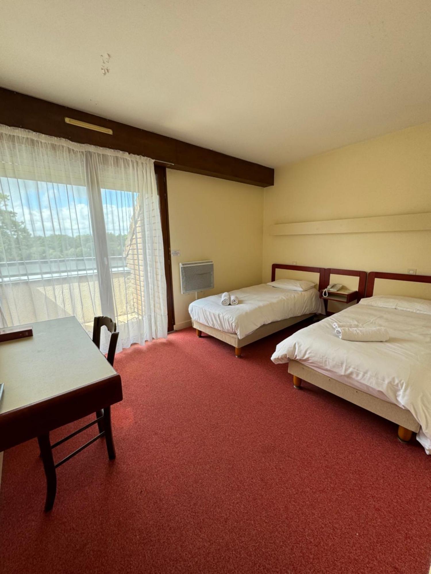 Auberge D'Andaines La Ferte-Mace Dış mekan fotoğraf